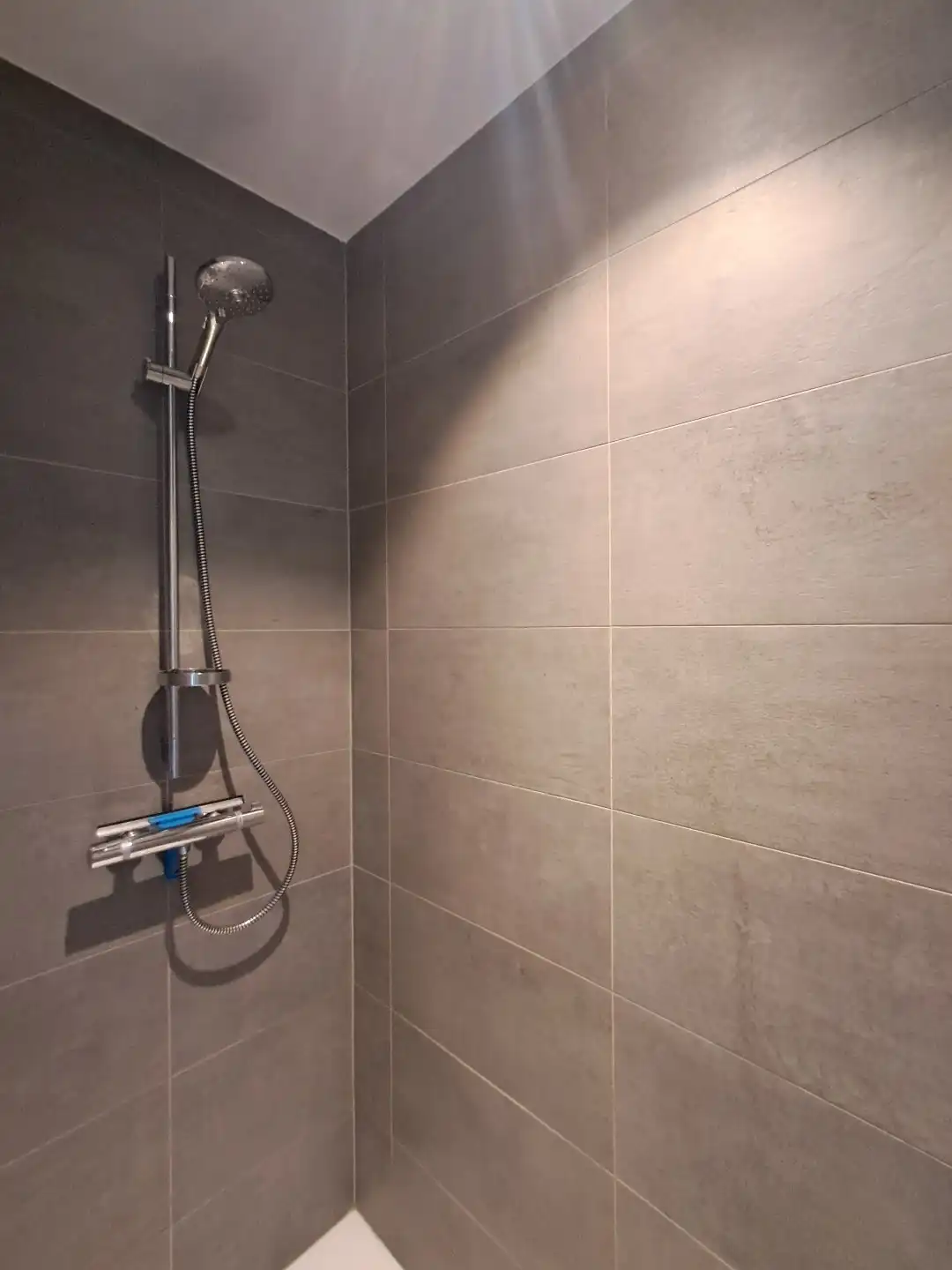 Instapklare halfopen woning met ruime zonnige tuin te Oedelem! foto 20