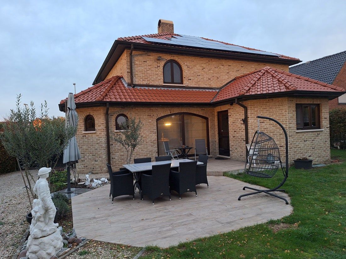 Spaans landhuis te Zonhoven met voldoende groen foto 20