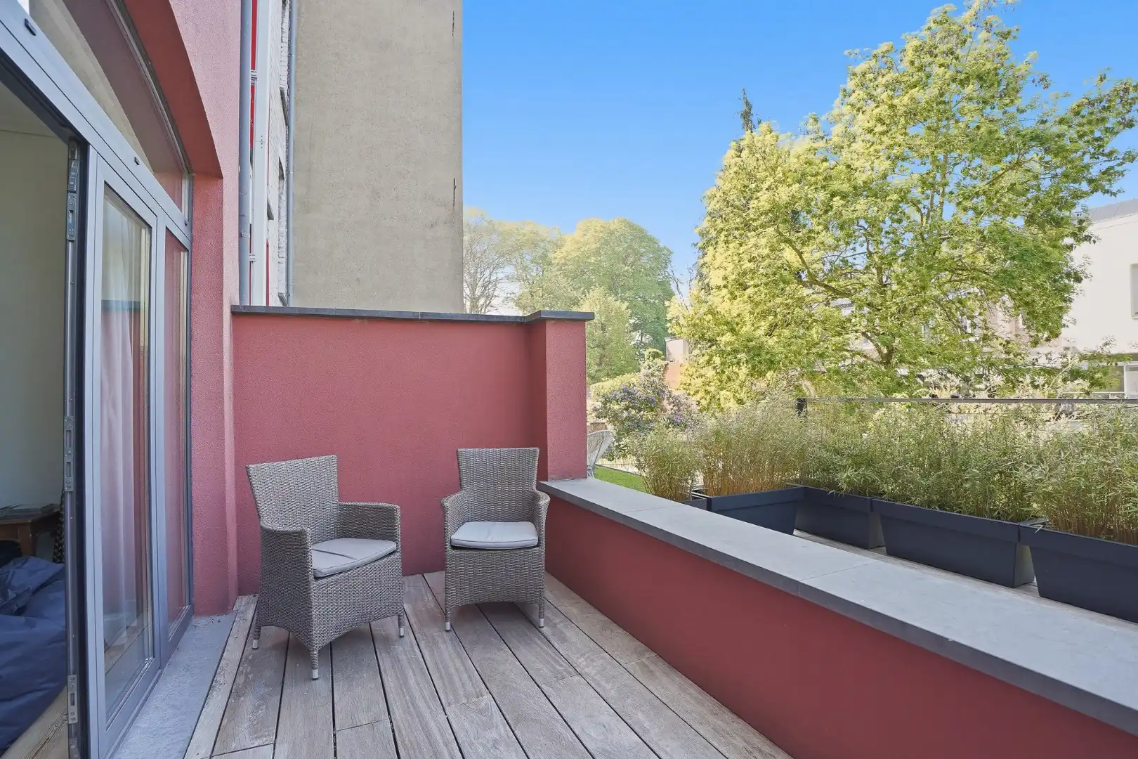 Exclusief gerenoveerd burgerhuis met zonnige stadstuin! foto 5