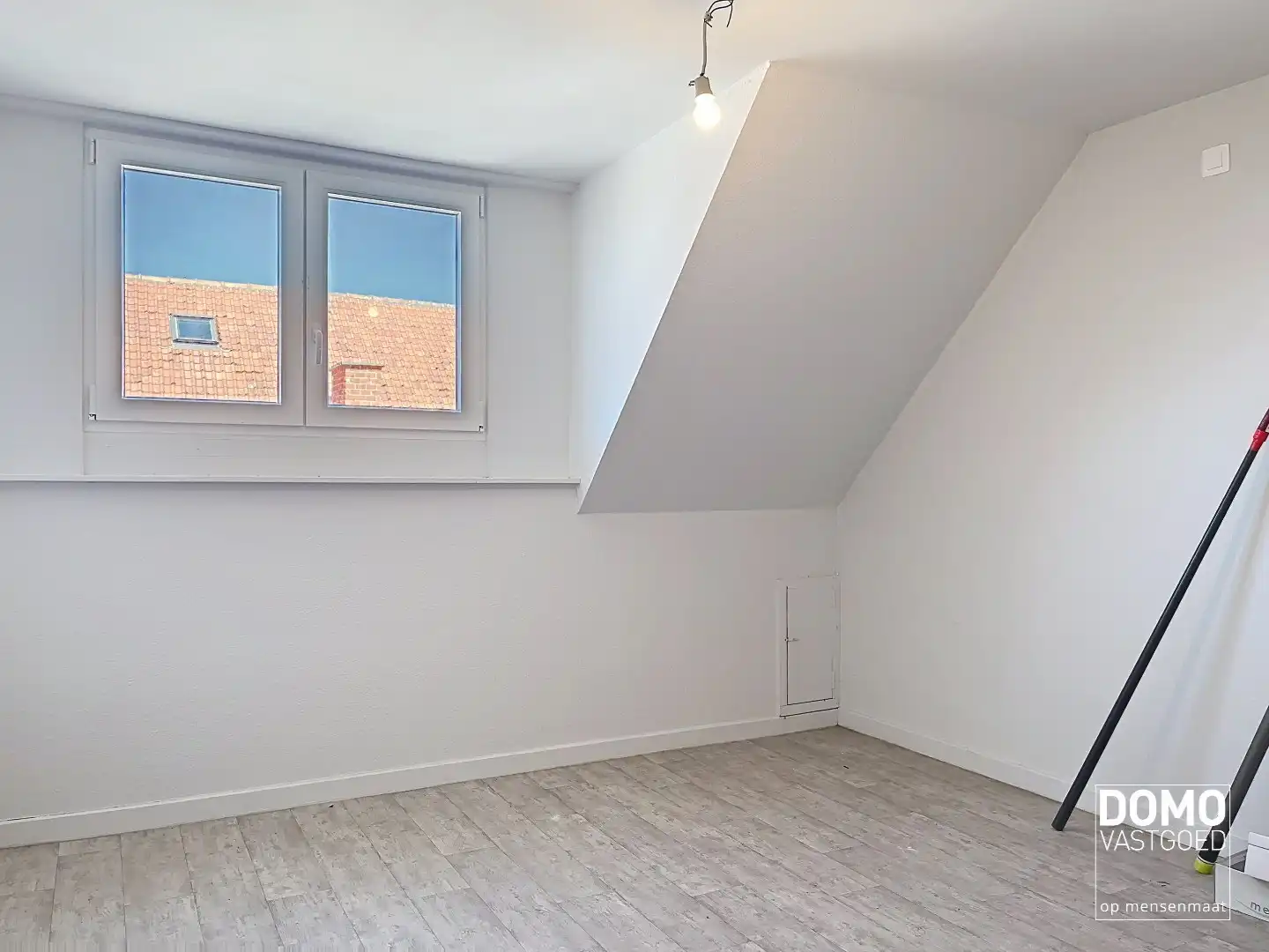 APPARTEMENT MET 2 SLAAPKAMERS EN GARAGEBOX NABIJ CENTRUM VAN HASSELT foto 16