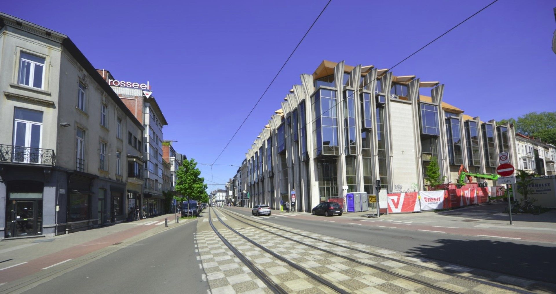 POLYVALENT HOEKPAND KORTRIJKSESTEENWEG GENT foto 17