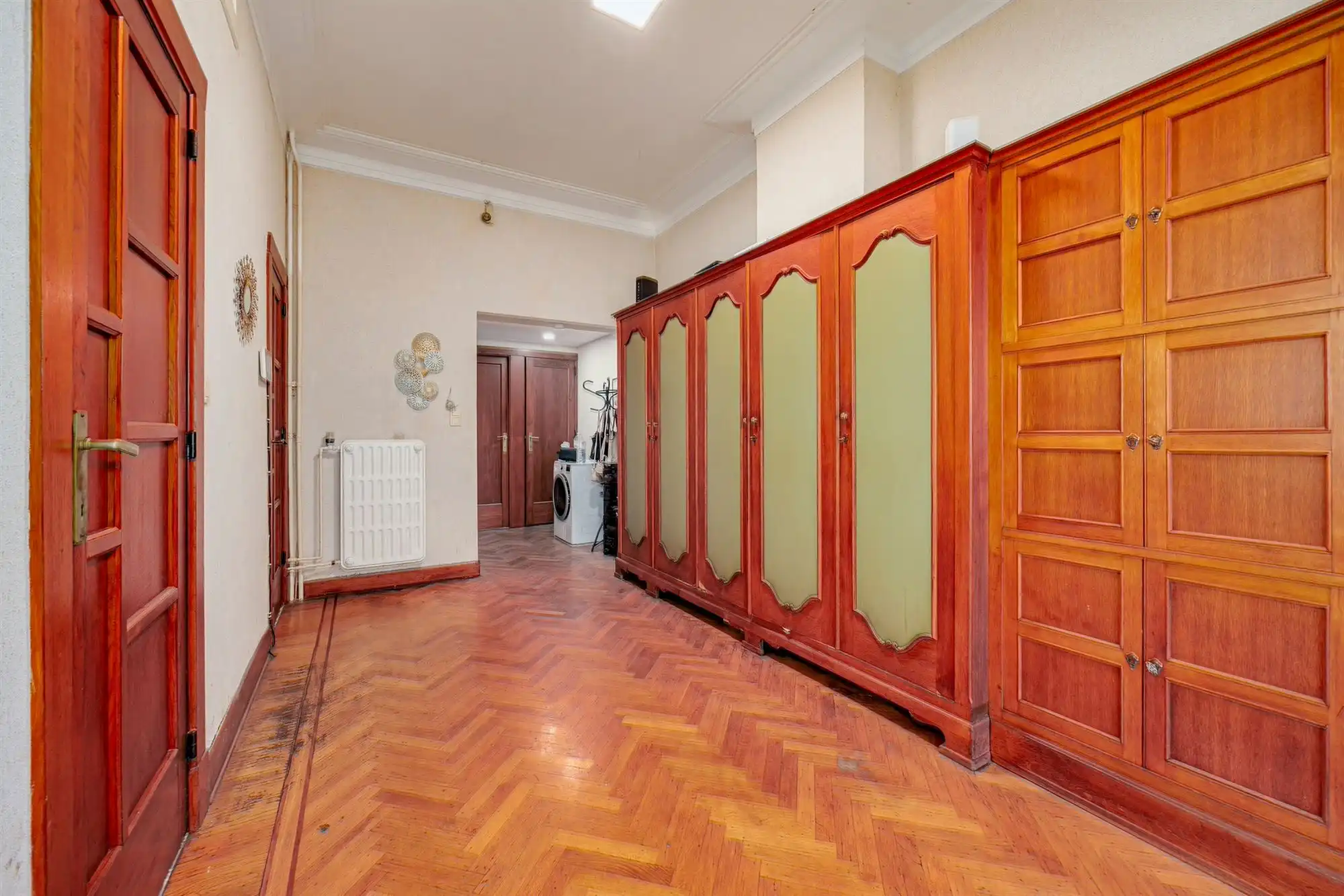 Zeer ruime woning van 415m² met grote tuin in Merksem foto 7