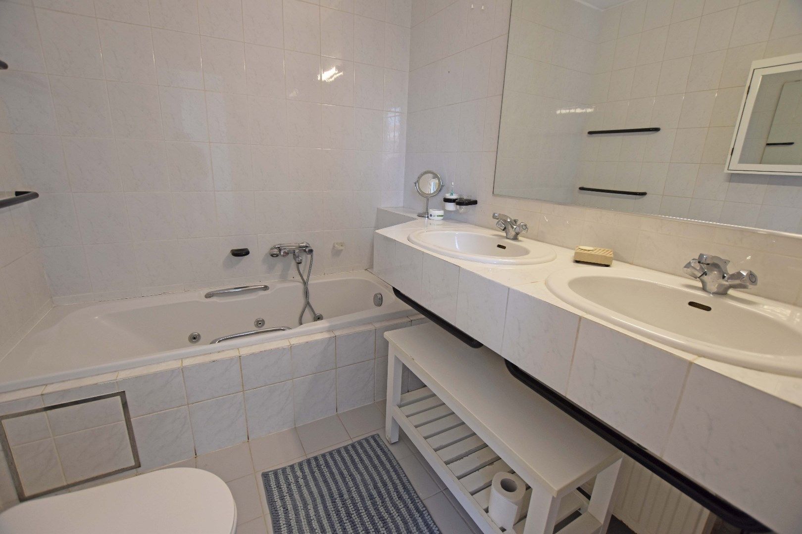 Penthouse met uitzonderlijk ruime terrassen, rustig gelegen in het centrum tussen de Zoutelaan en de Dumortierlaan foto 9
