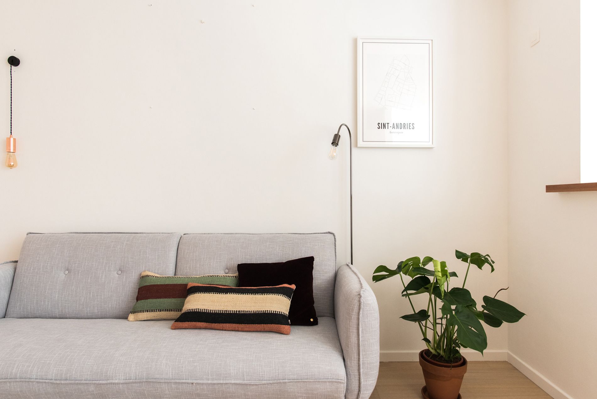 Sfeervol ingericht appartement onder de Onze Lieve Vrouwekathedraal foto 5