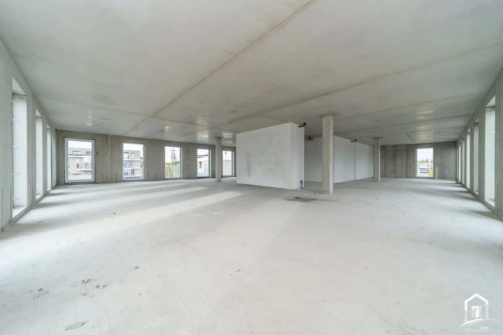 Commerciële ruimte te koop Bergensesteenweg 106A/9 - 1600 Sint-Pieters-Leeuw