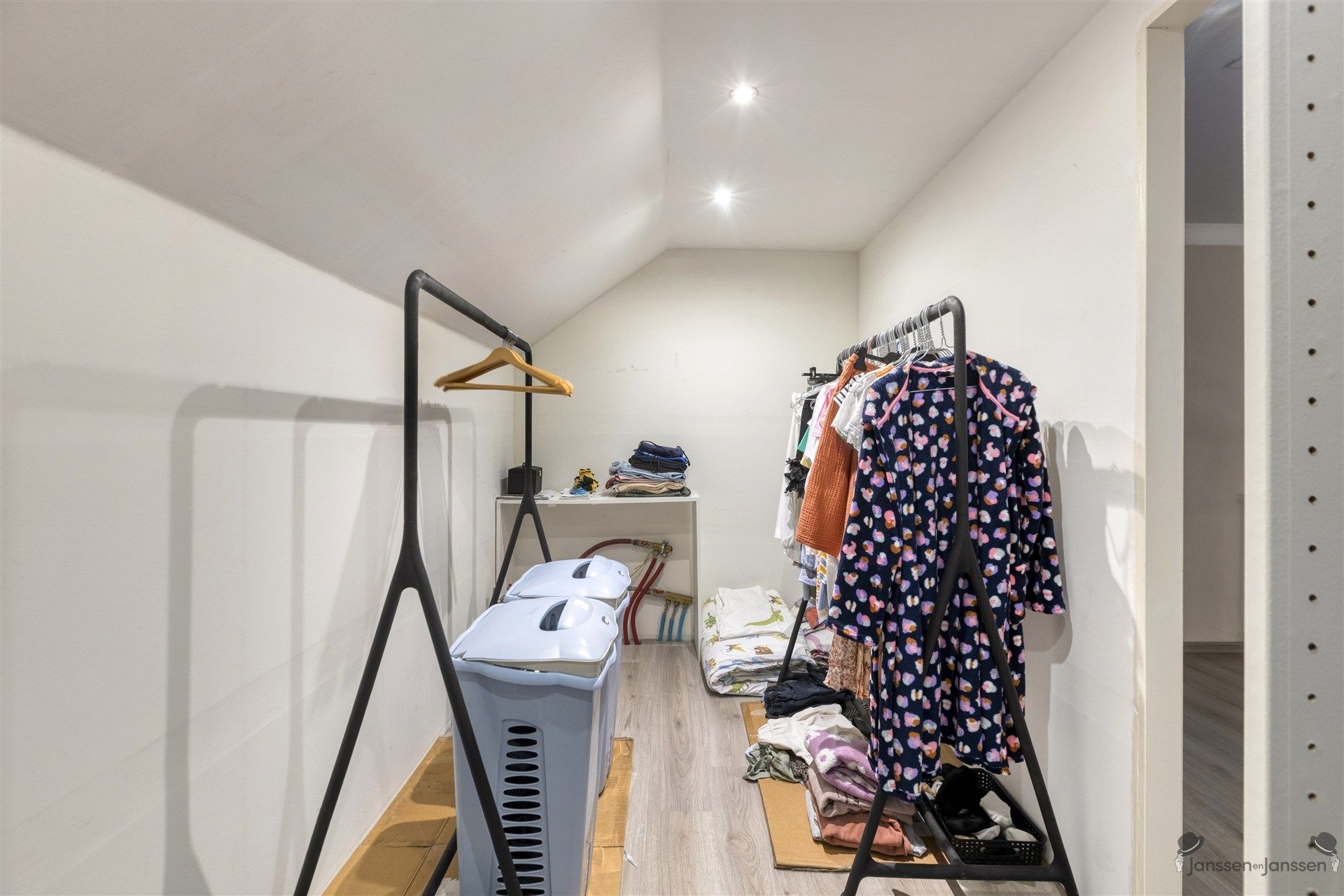 Instapklare recent vernieuwde gezinswoning foto 11