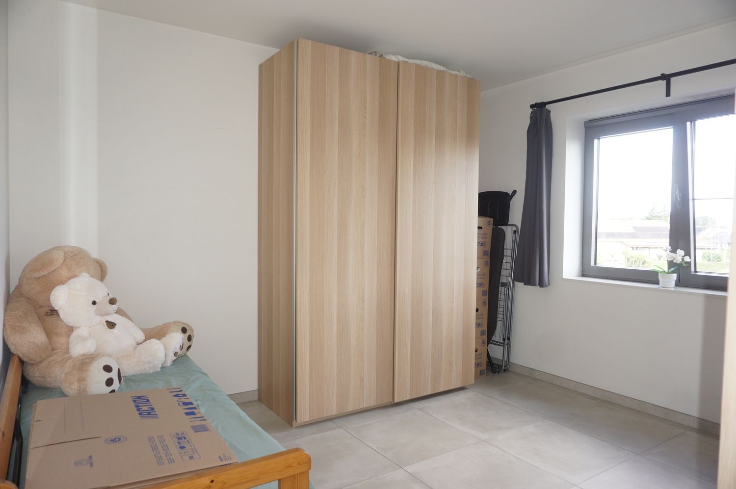 Modern appartement met 2 terrassen en autostandplaats nabij Paal-centrum foto 8