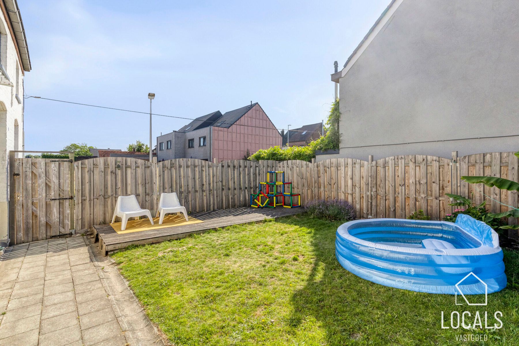Op te frissen woning in het centrum van Liedekerke foto 15