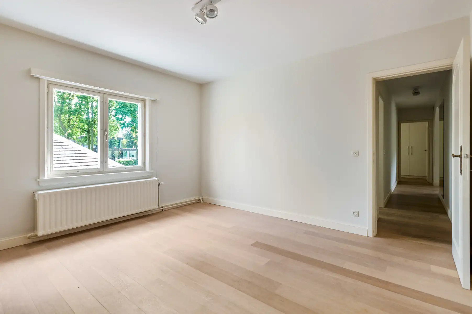 Ruime klassieke villa met zuid-tuin op toplocatie ! foto 21