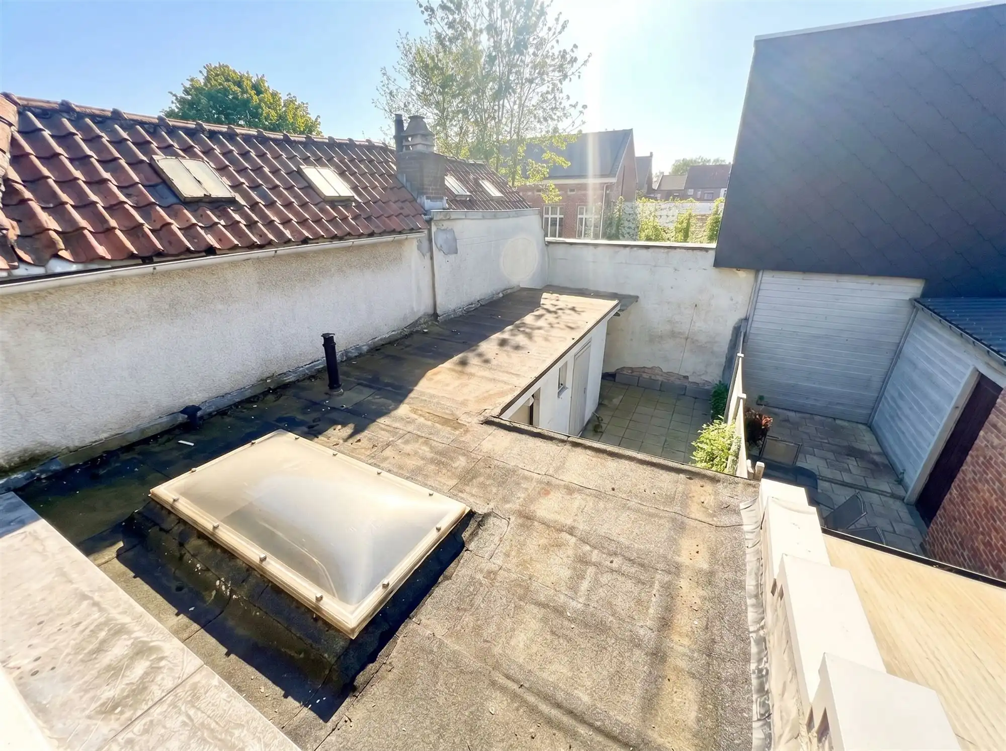 Huis met 3 slaapkamers en koer foto 17