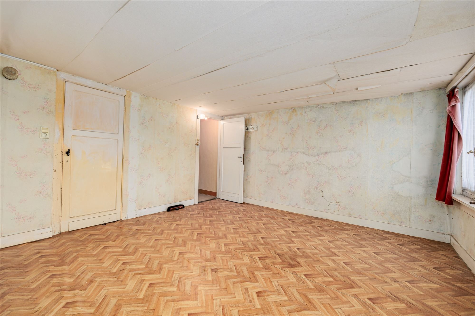 Te renoveren woning met 3-4  slk met gezellige tuin foto 20