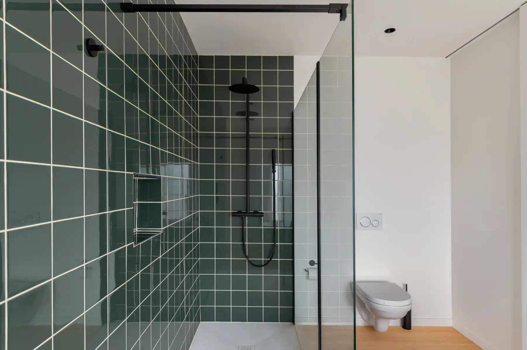 Karaktervolle herenwoning met tuin, koetshuis en veel ruimte foto 23