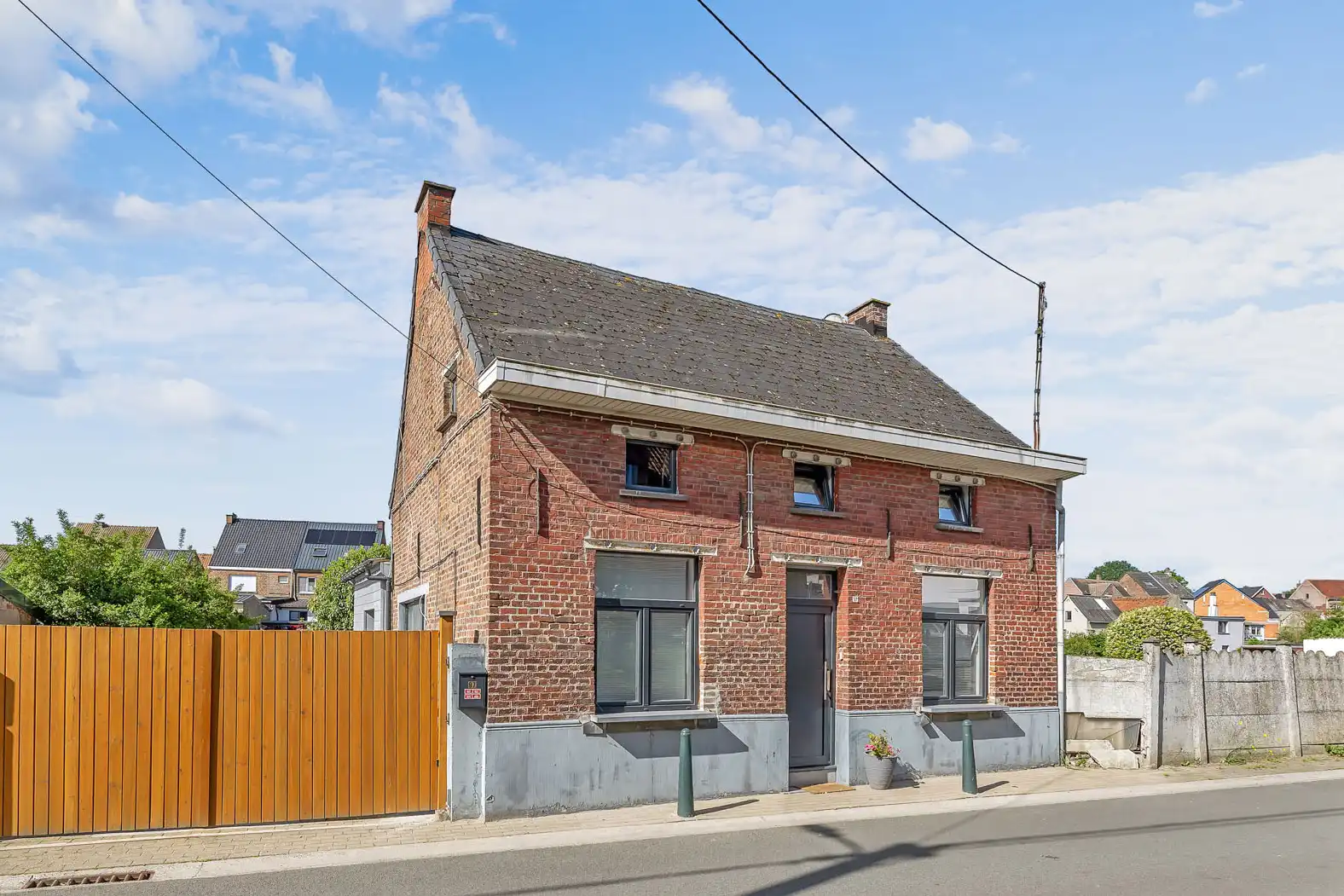 Hoofdfoto van de publicatie: Woning te koop in Ninove!