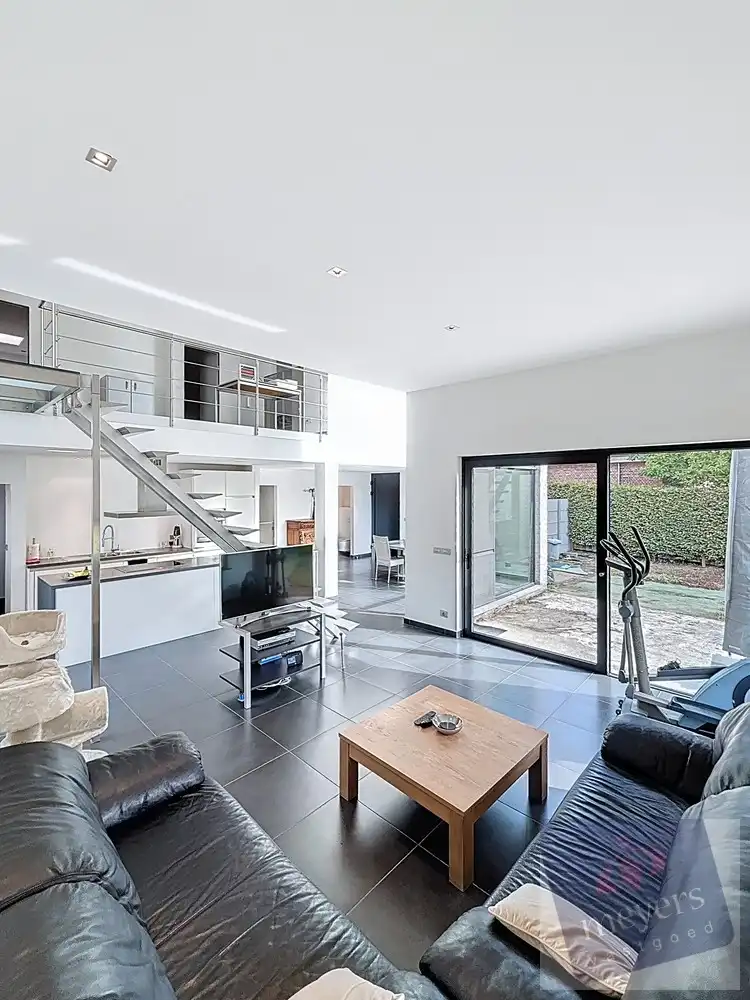 Ruime instapklare woning met praktijkruimte in Spalbeek foto 10