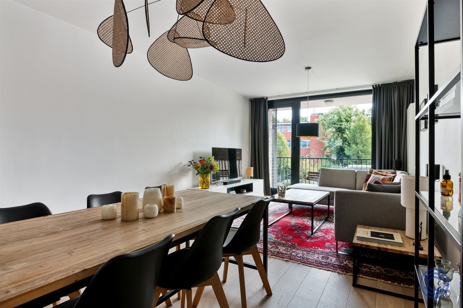 Energiezuinig 2-slpk appartement met terras en gemeenschappelijke tuin! foto 5