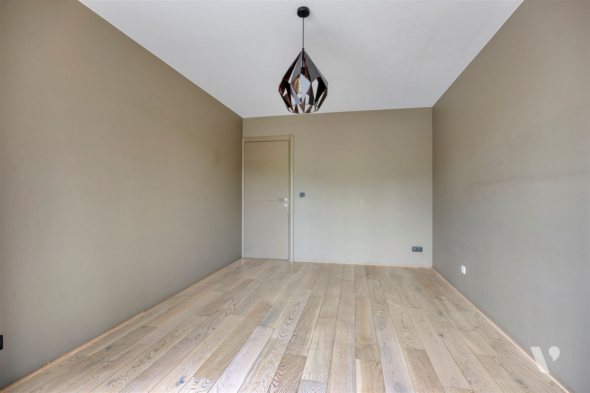 Instapklaar appartement met 2 slaapkamers, terras en autostaanplaats in Hasselt (Rapertingen) foto 16