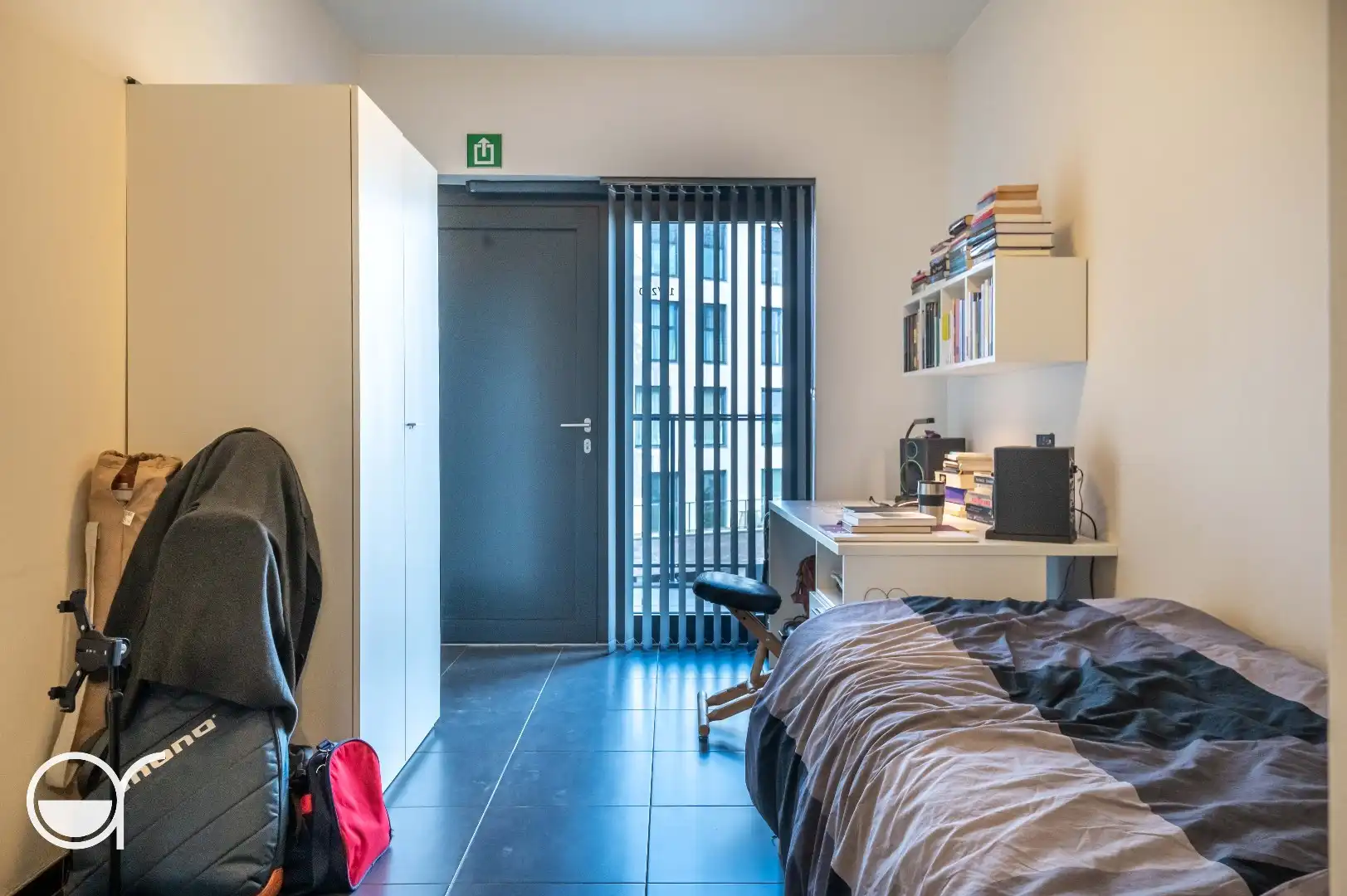 Studentenkamer met eigen douche en kitchenette in "Blaisantpark" foto 12