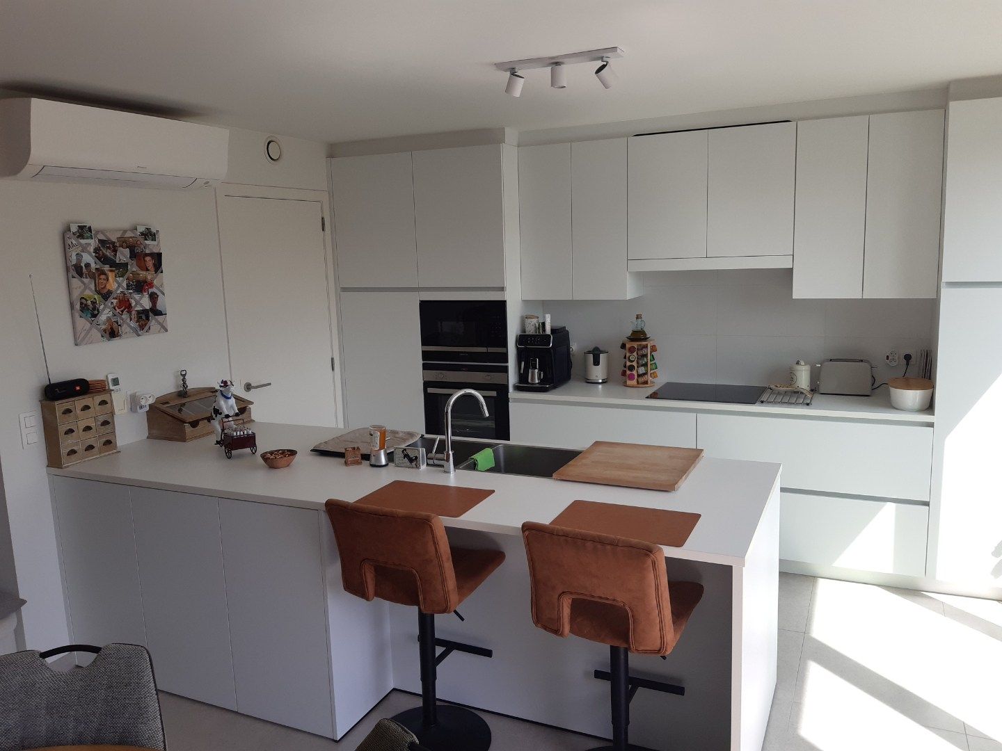 Ruim, energiezuinig 3- slaapkamer appartement. foto 8