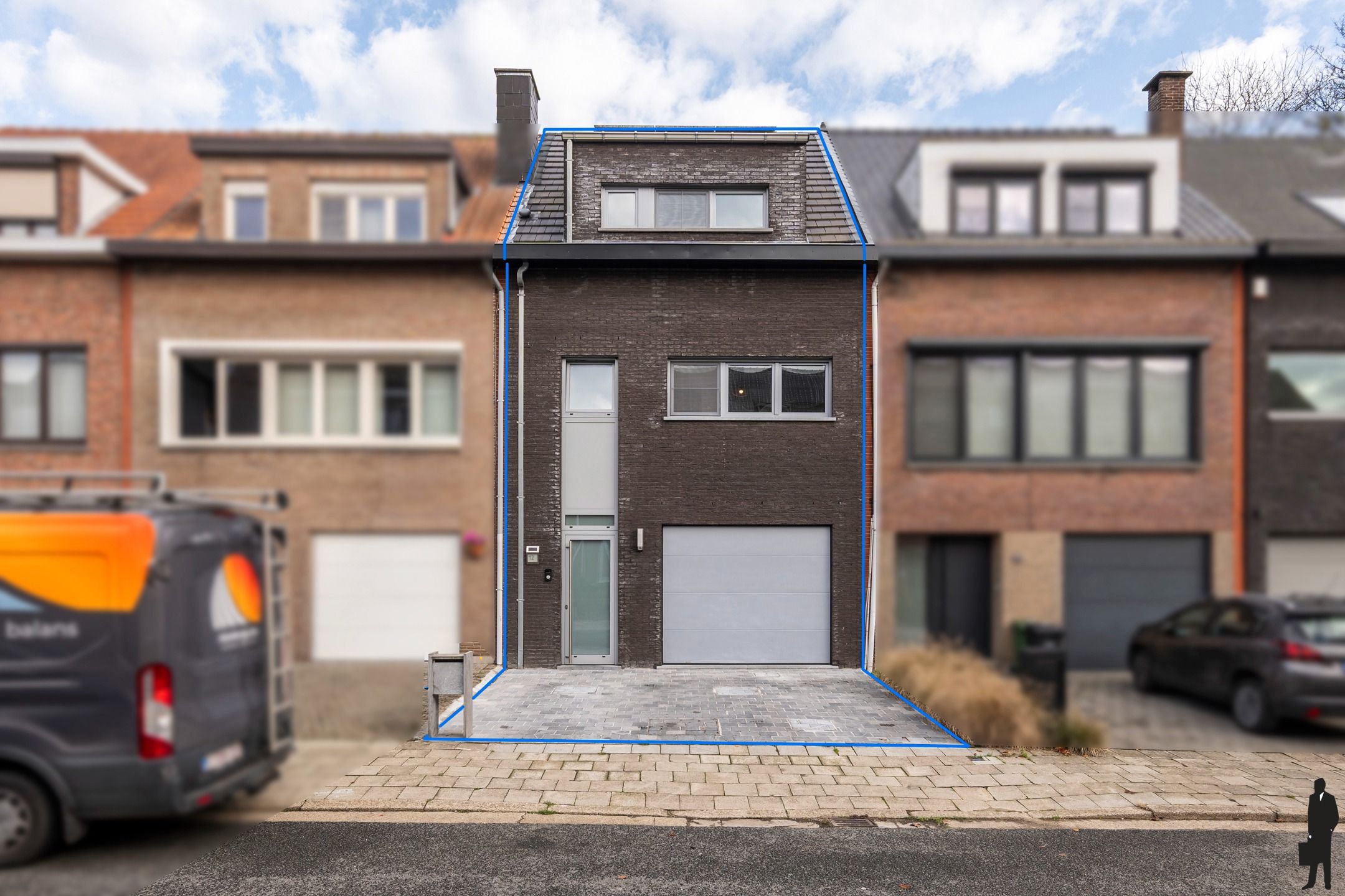 Welgelegen energiezuinige woning met 5 slpks en 2 badks foto {{pictureIndex}}