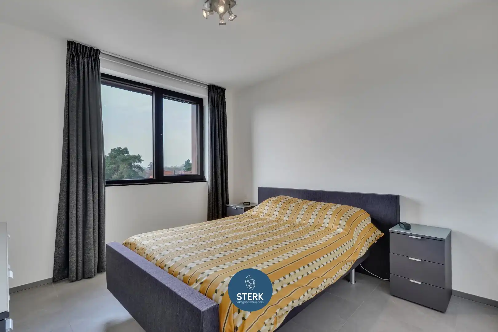 STIJLVOL PENTHOUSE MET 3 SLPKS EN 2 TERRASSEN IN EEN GROENE OMGEVING !  foto 19