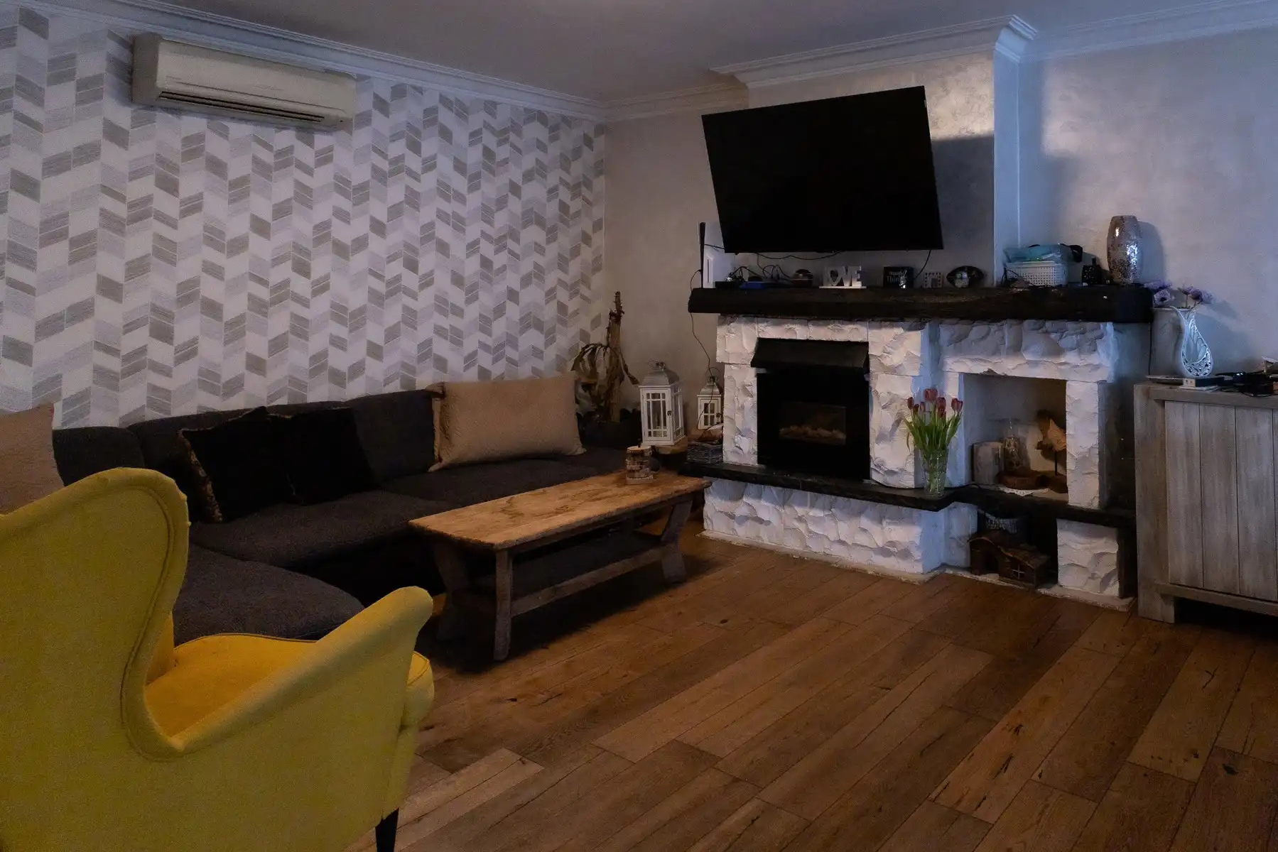 Woning met renovatiepotentieel en ruwbouw gelijkvloers in Morkhoven foto 5