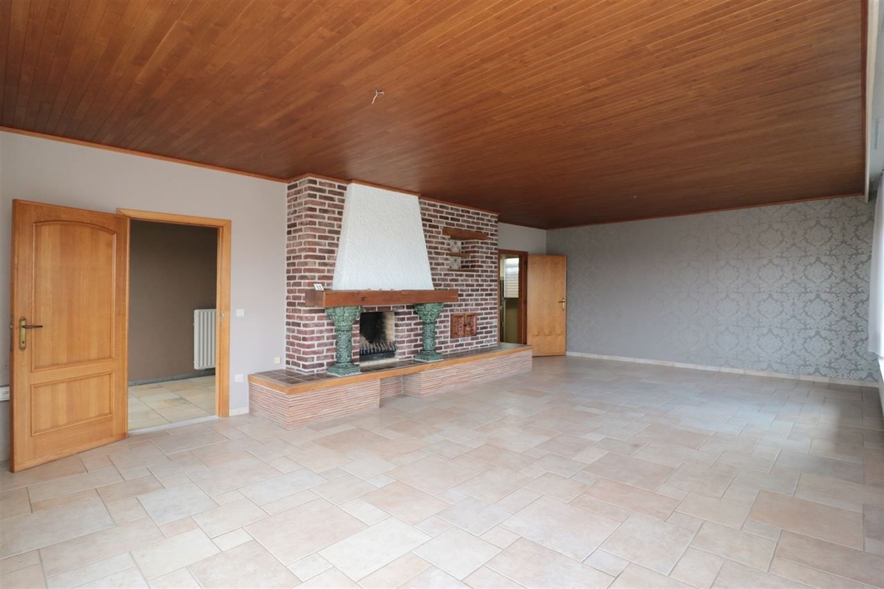 veel privacy, leuke buitenruimte, geliefde ligging nabij E 314 en centrum foto 4