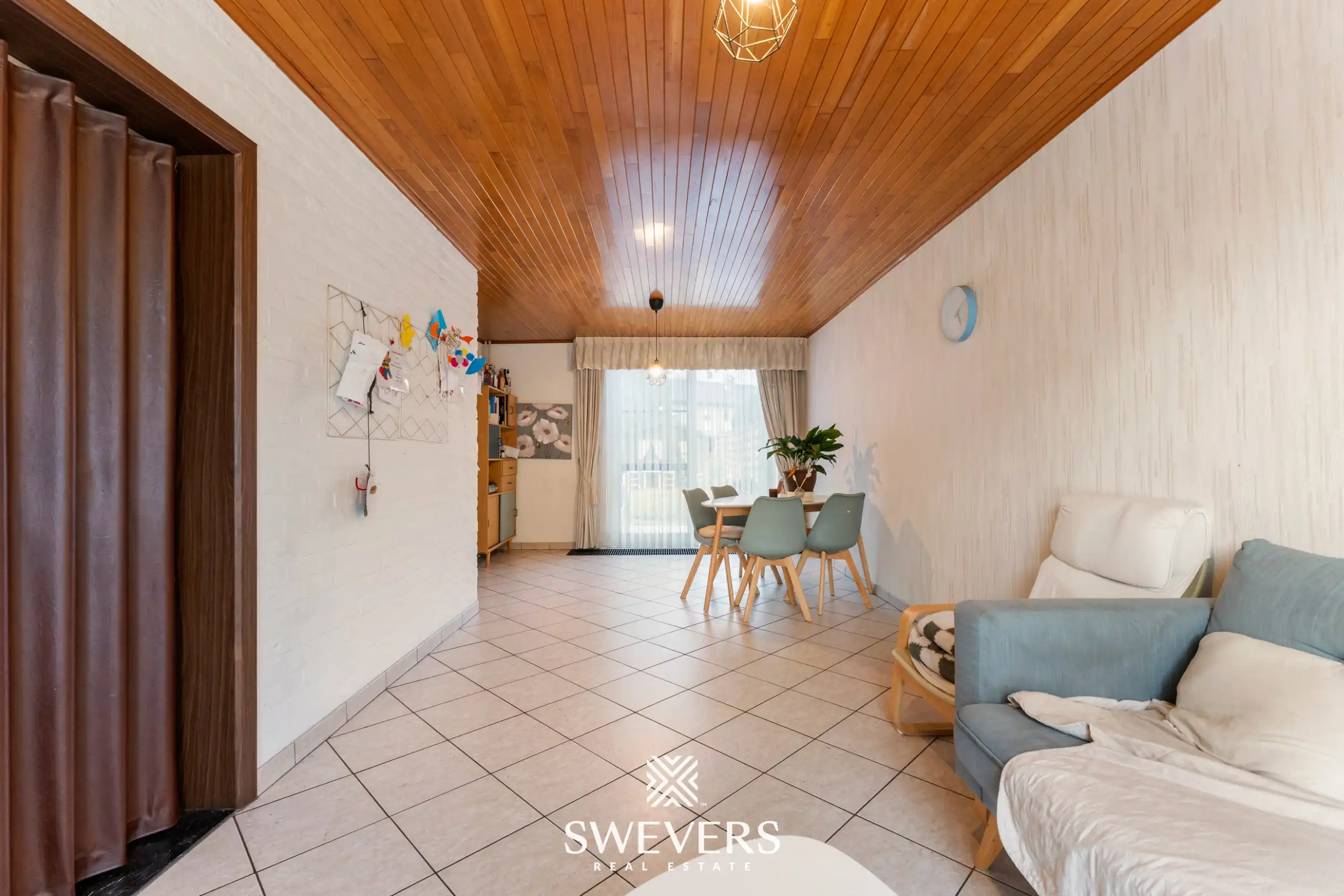 Op te frissen rijwoning op toplocatie foto 10