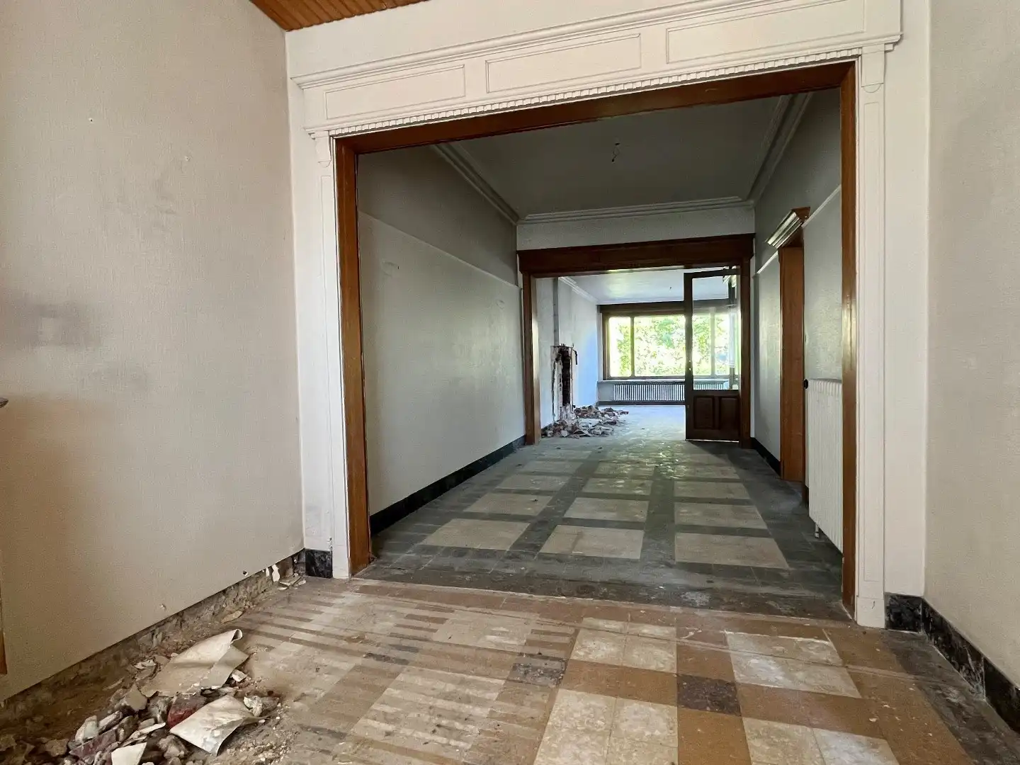 Authentieke woning met tuin en garage in het rustige Ooigem foto 3