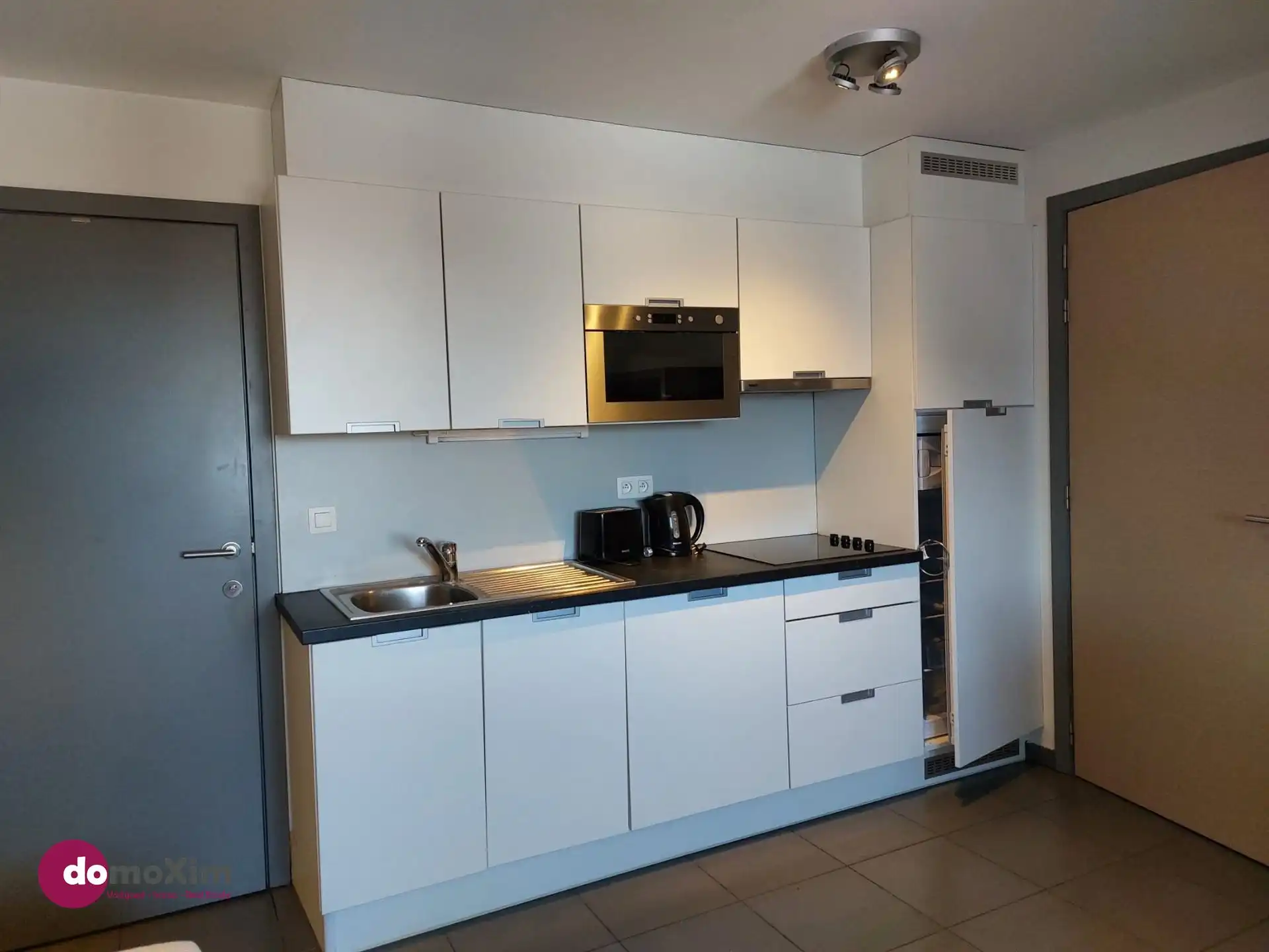 Moderne gemeubelde studio, geschikt voor één persoon, in het centrum van Leuven  foto 5