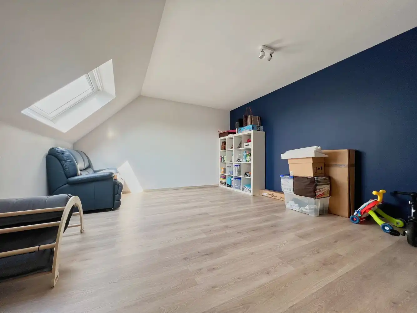 Lichtrijke, unieke gezinswoning (4 slpks) +zonnige tuin foto 13