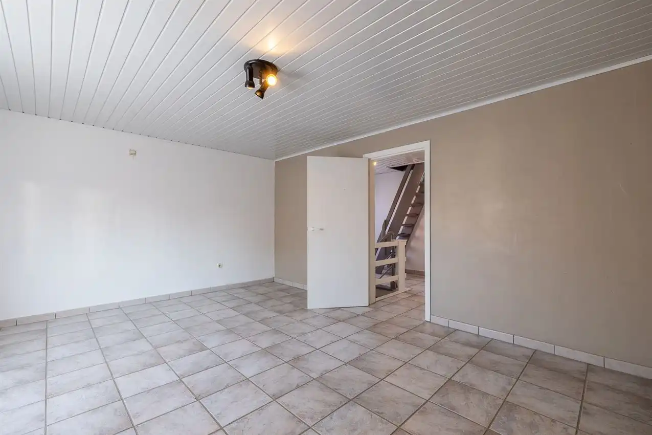 Verzorgde woning met 2 slpk., tuin en garage foto 19