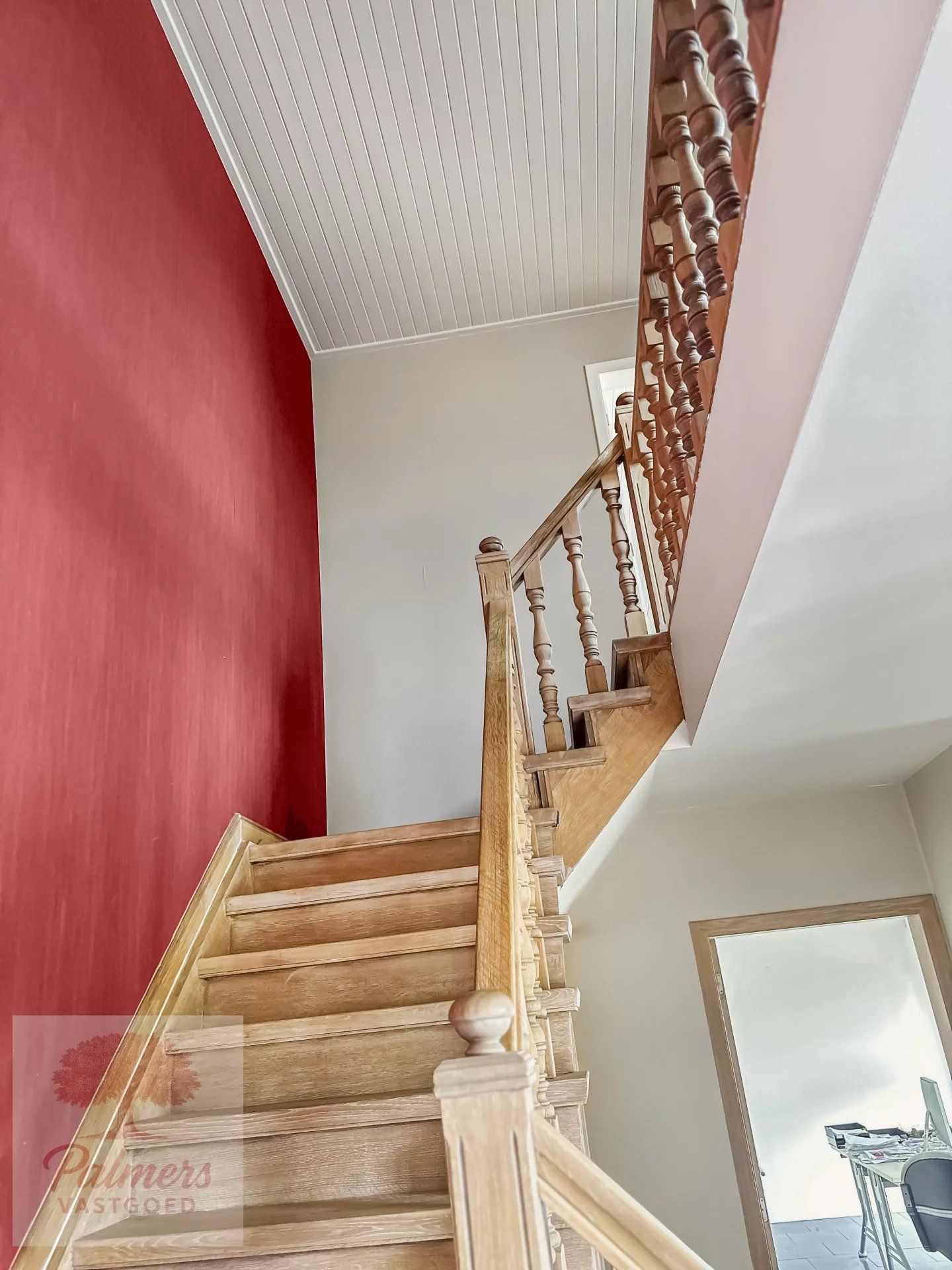 Veelzijdige villa eventueel voor vrij beroep. foto 16