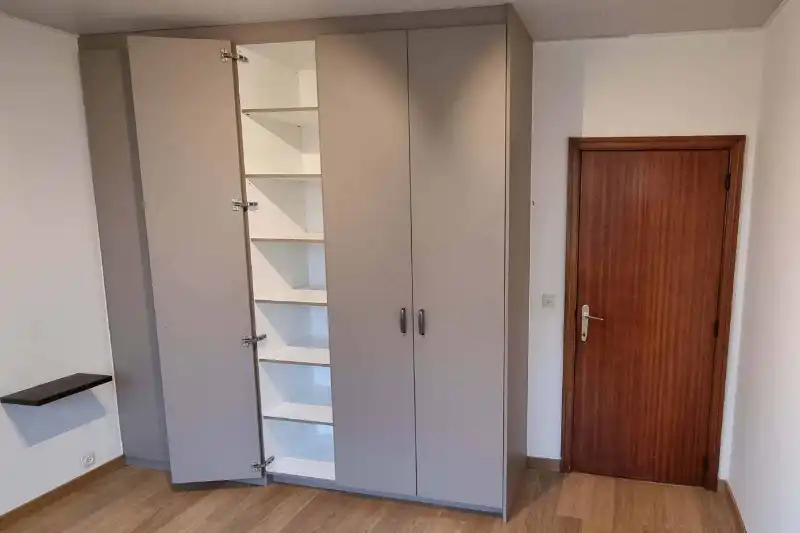 Gezelllig appartement in kleine residentie gelegen in mooie groene laan. foto 6