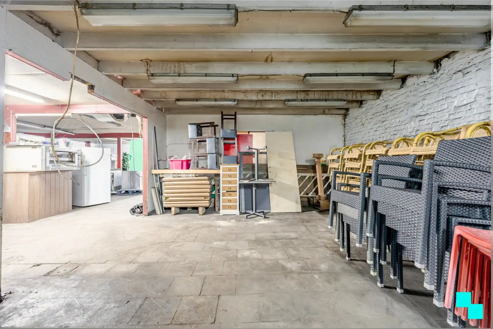Opbrengsteigendom met twee woningen en loods - Roeselare foto 14