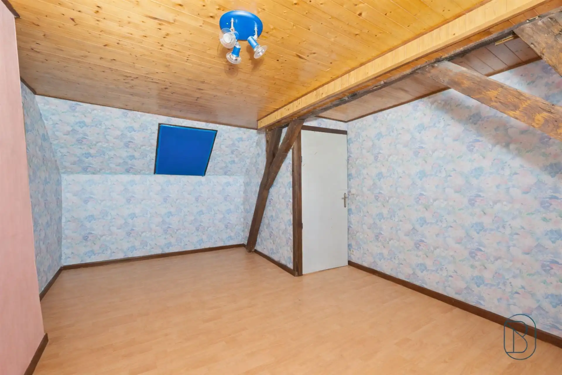 Charmante te renoveren fermette met tuin foto 19