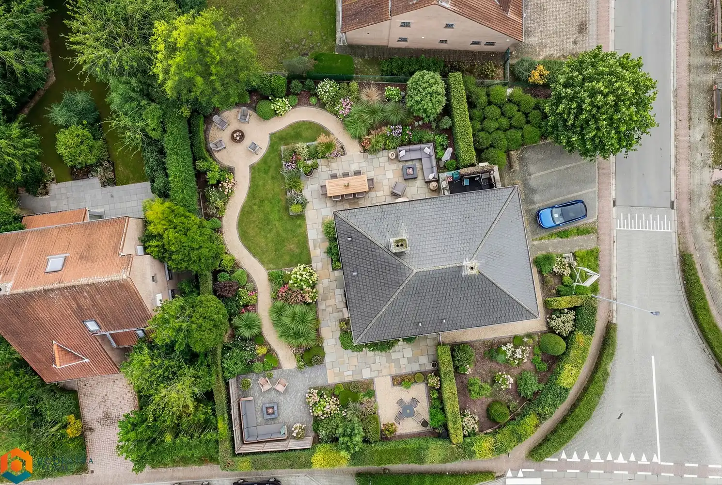 Ruime woning met bureel/polyvalente ruimte voor vrij beroep op 893 m² te Boortmeerbeek foto 21