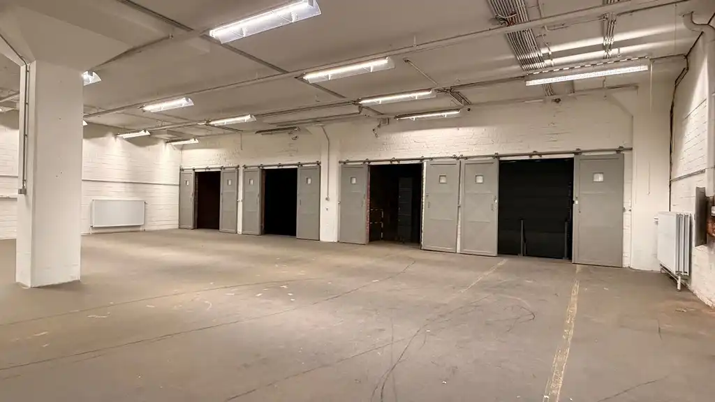 Kantoor of showroom B2B te huur in Ceka Center Antwerpen foto 13