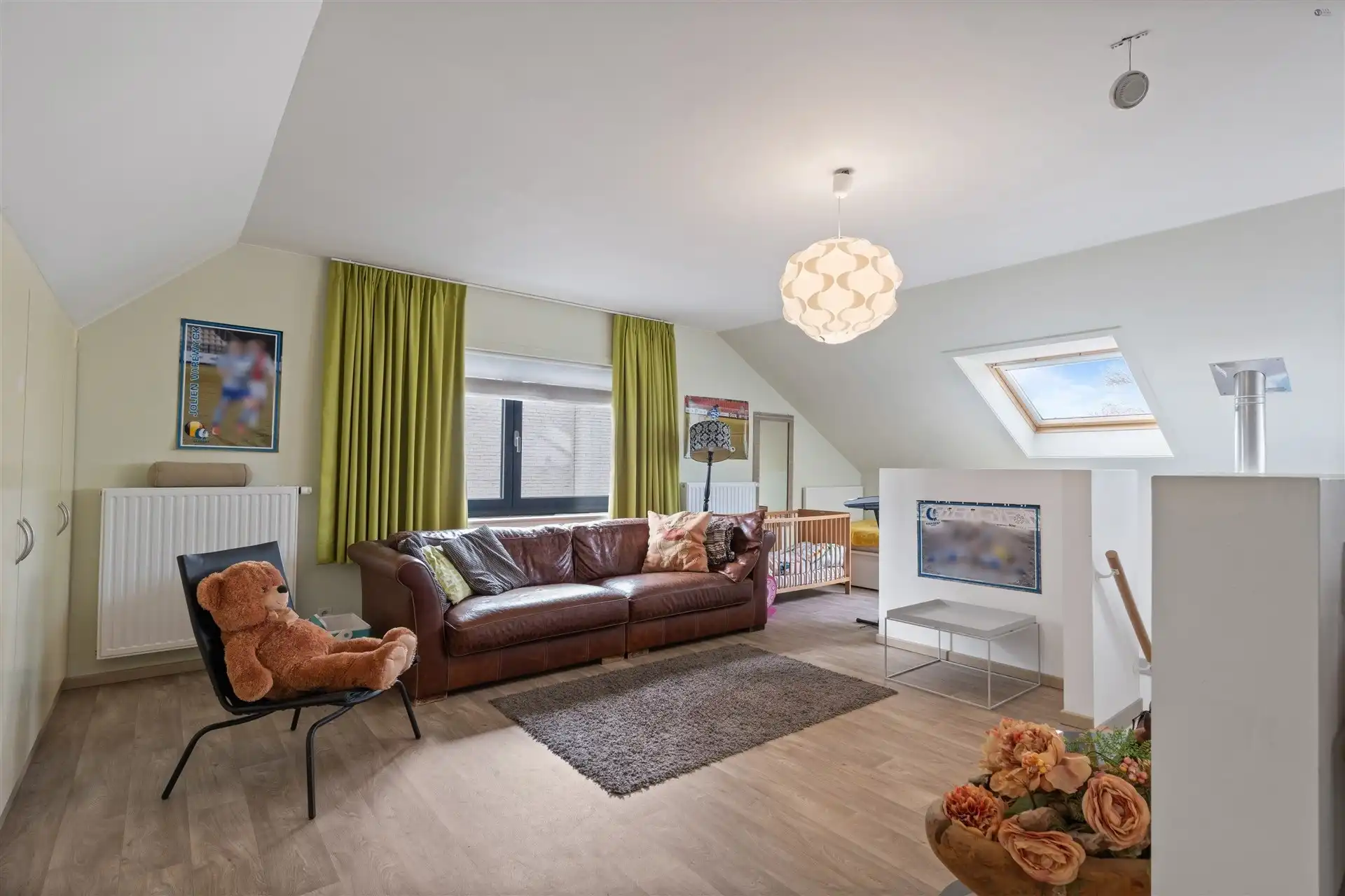 Recente HOB met 3 slaapkamers te Sinaai foto 10