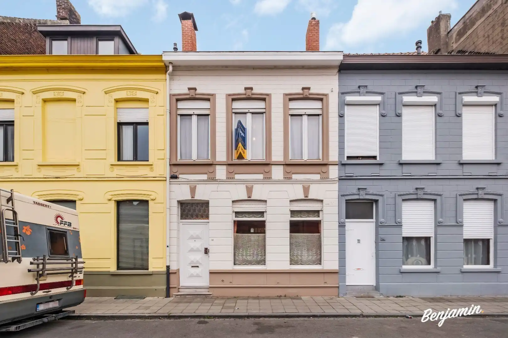 Ruime, verzorgde rijwoning met 4 slaapkamers, tuin en garage op centrale ligging te Menen foto 18