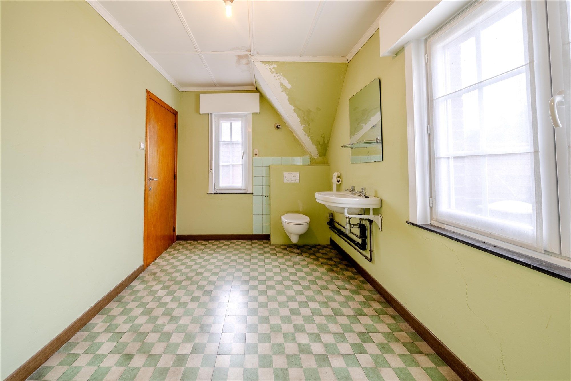 Vrijstaande woning met bijgebouw foto 18