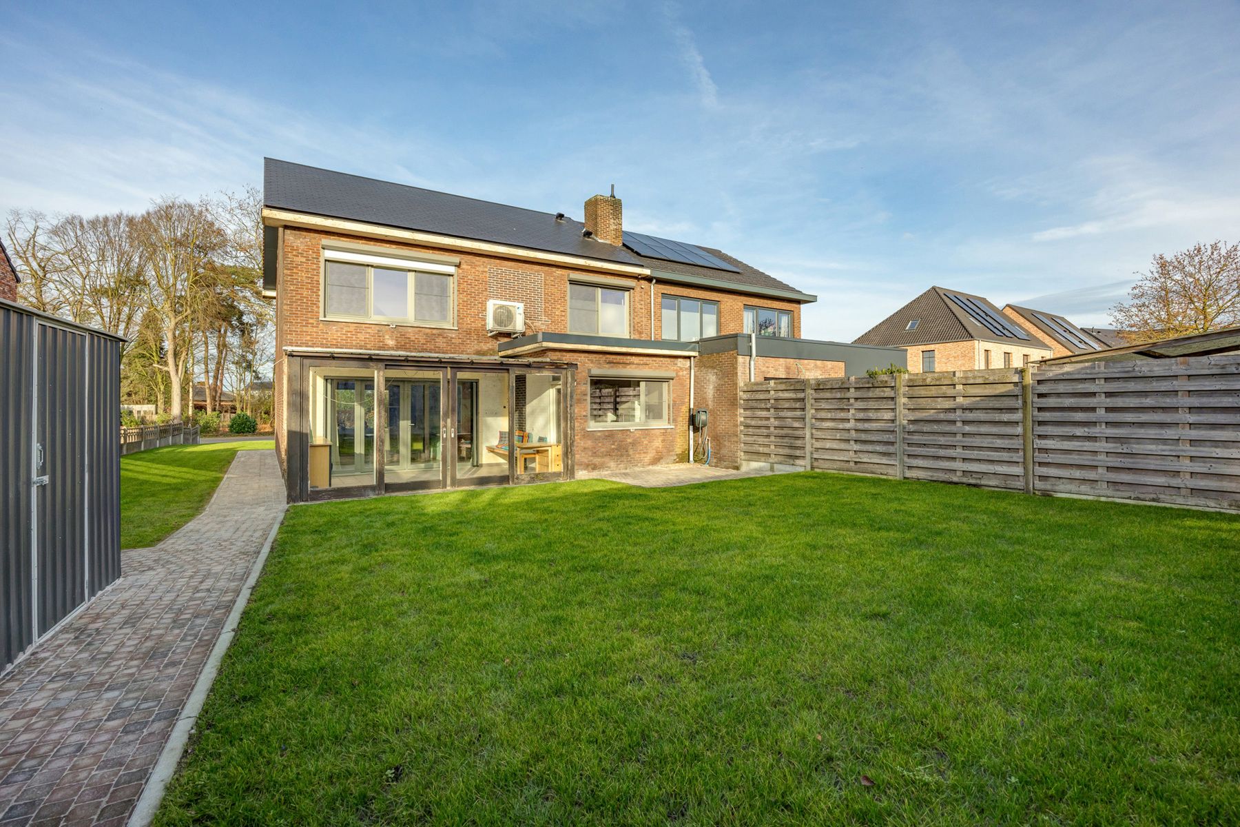 Energiezuinige halfopen bebouwing met 3 slaapkamers op een perceel van 475m². foto 17