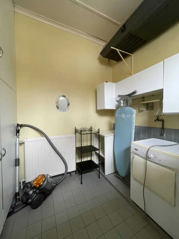 Charmante woning met grote tuin foto 24