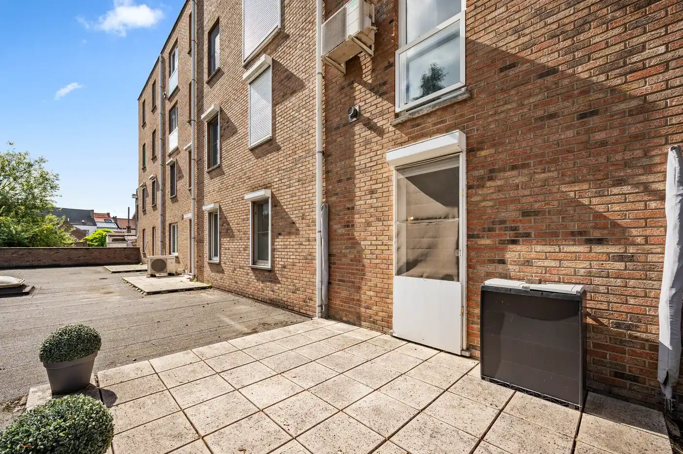 Ruim appartement met 3 slaapkamers en 2 garageplaatsen in Tienen foto 17