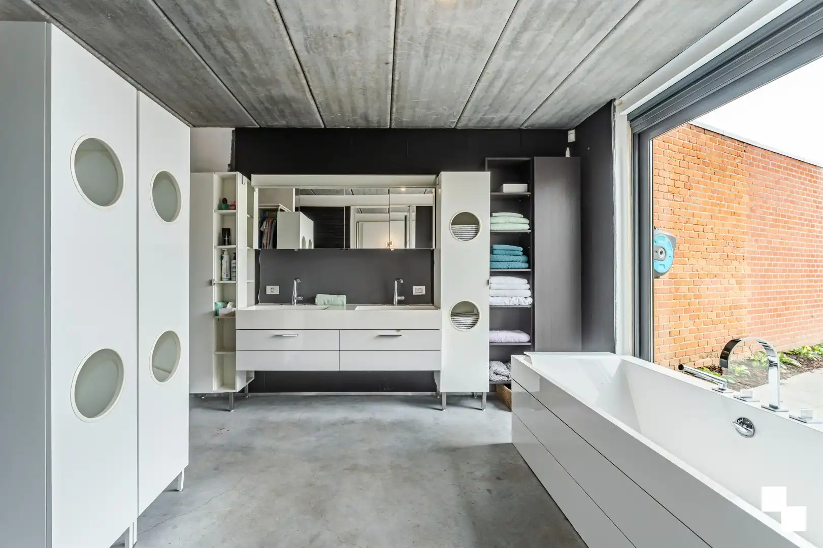 Industriële loft/woning op perceel van 460m² nabij centrum Izegem foto 21