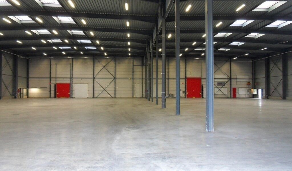 Logistieke loods te huur in Zele foto 7