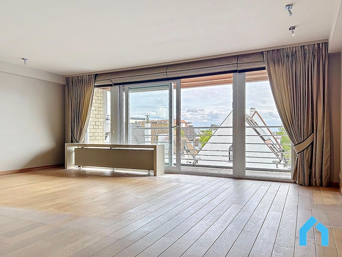 Instapklaar, zuidgericht appartement met 3 slaapkamers te huur! foto 7