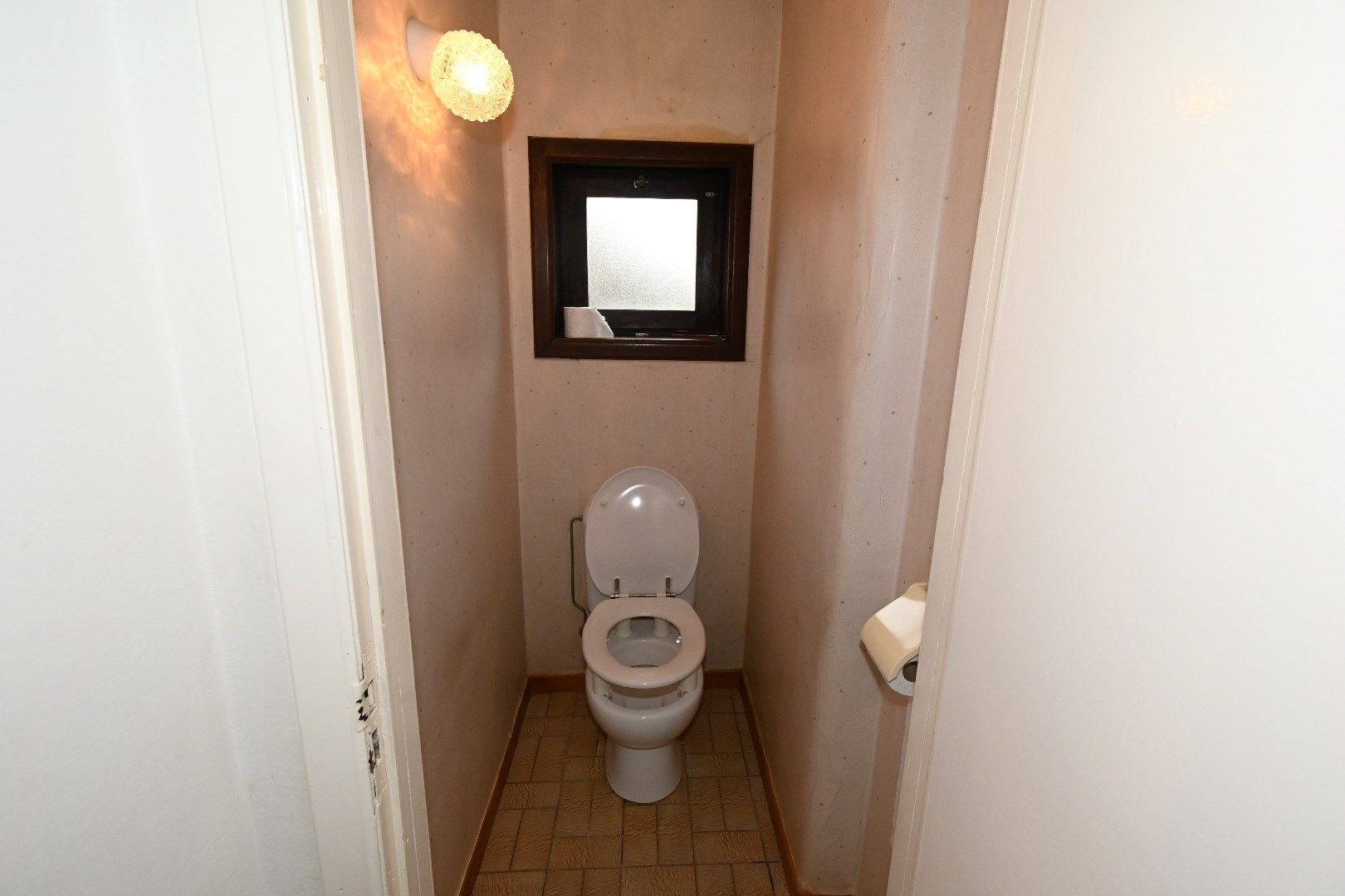 Alleenstaande woning met garage en tuin foto 17