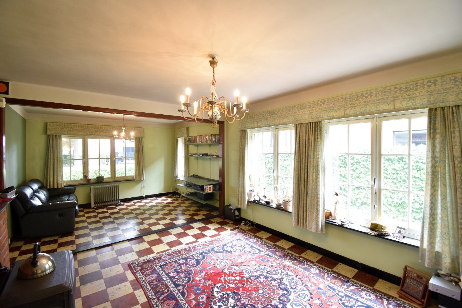 Charmante villa met een riante zuidgerichte tuin  foto 19