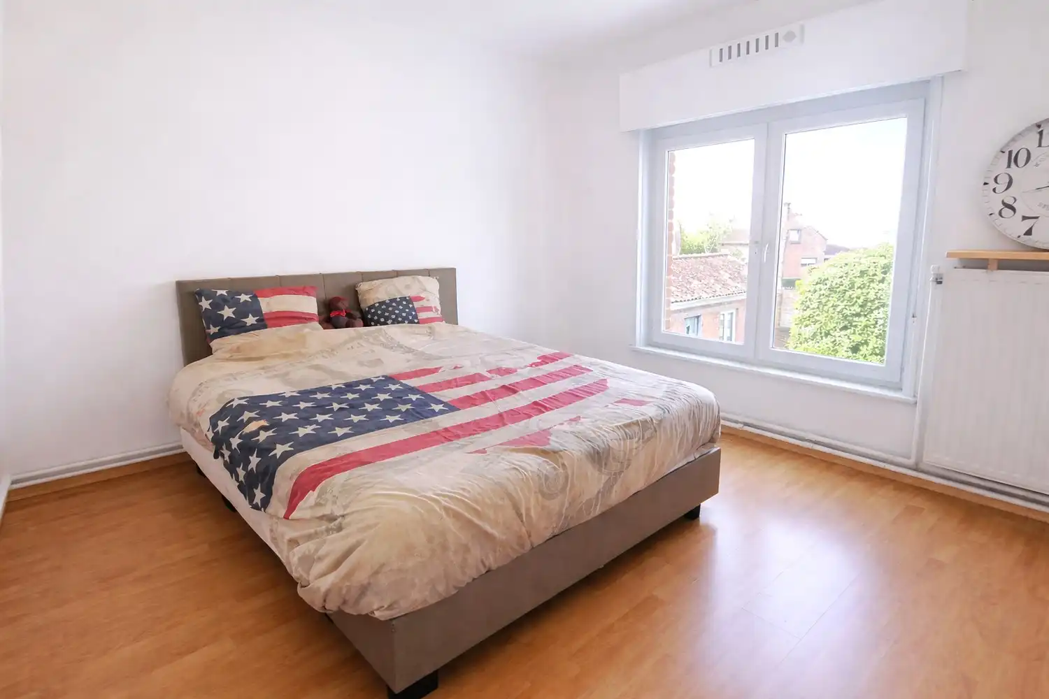 Vrijstaande woning met ruime tuin en dubbele garage op topligging te Maldegem foto 9