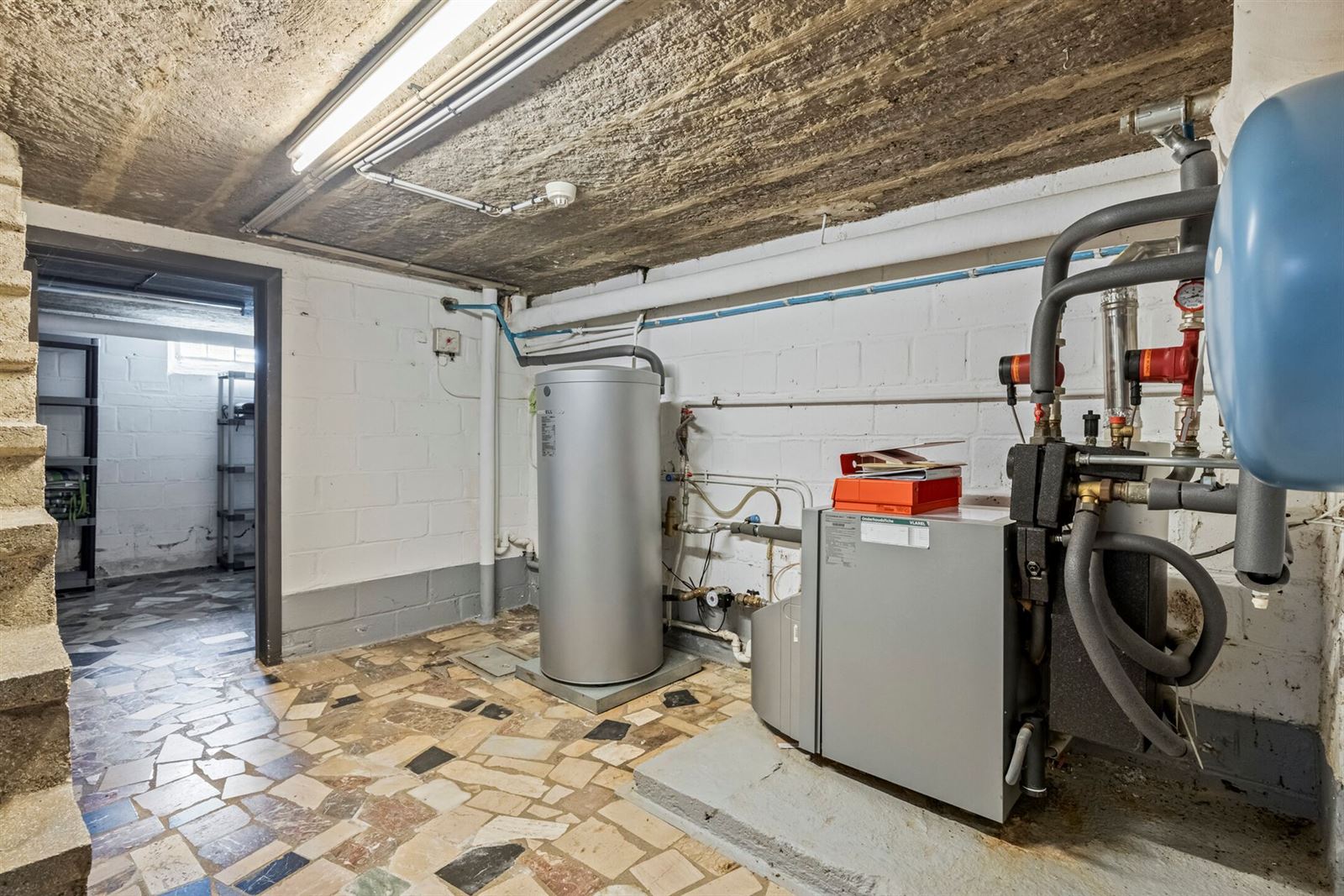 Ruime villa te koop in oase van rust foto 25